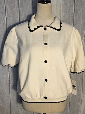 Nanette Lepore Cream Top with Black Trim Collar Size Xlarge NWT